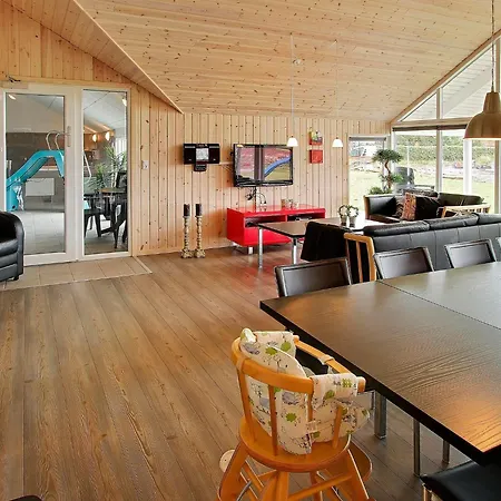 Ferienhaus 5 Star In Sydals